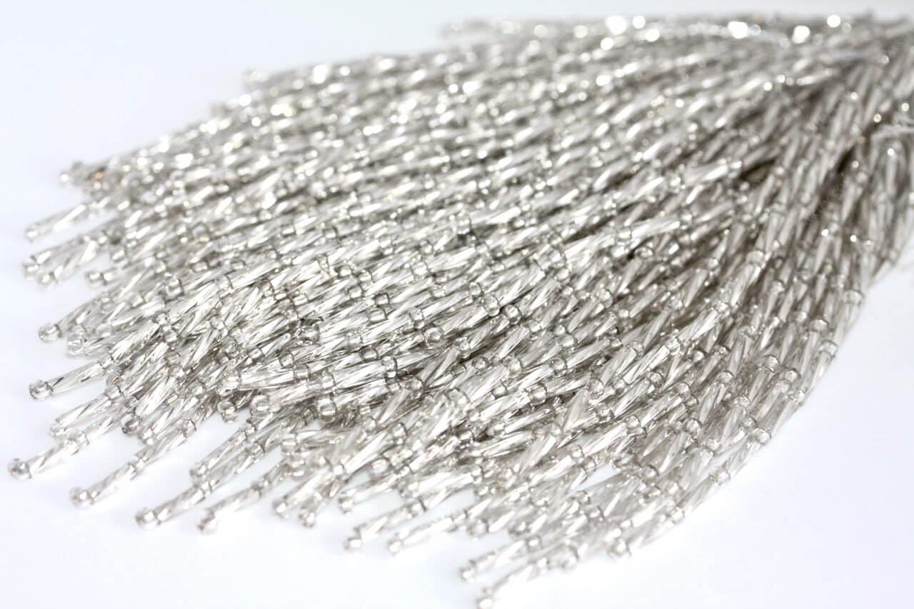Пучки стеклярусу Silver 6mm кручений